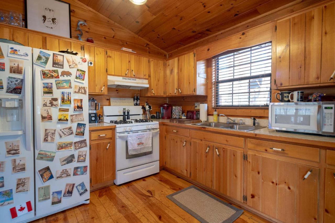 Three Dog Night - Pet-Friendly Cabin With Hot Tub Villa บลูริดจ์ ภายนอก รูปภาพ